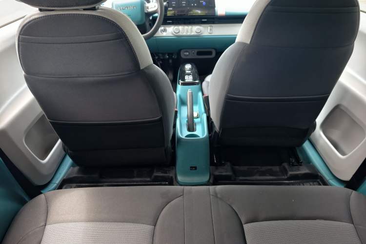 Used CHANGAN NEVO Lumin 2022 210km Sweet Edition Interior 5
