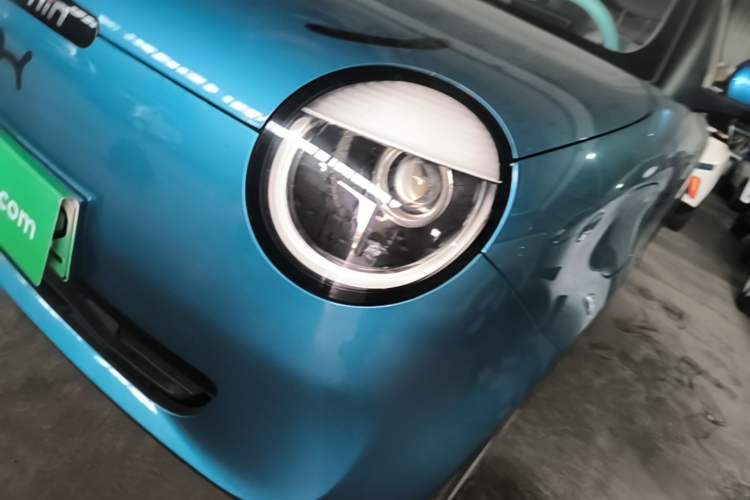 Used CHANGAN NEVO Lumin 2022 155 km – Refreshingly Sweet Edition Left Front Headlight