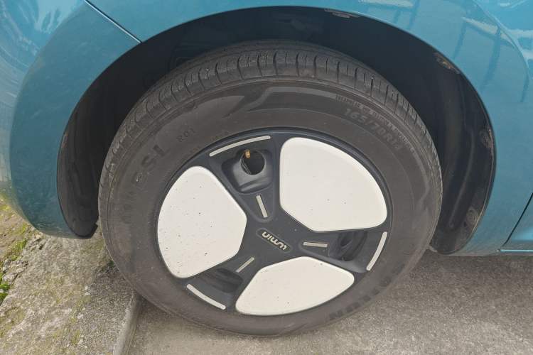 Used CHANGAN NEVO Lumin 2022 210km Sweet Edition Left Front Wheel Hub