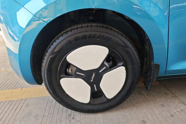 Used CHANGAN NEVO Lumin 2022 210km Sweet Edition Left Front Wheel Hub