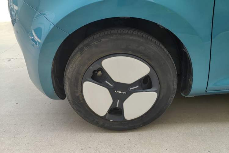 Used CHANGAN NEVO Lumin 2022 210km Sweet Edition Left Front Wheel Hub