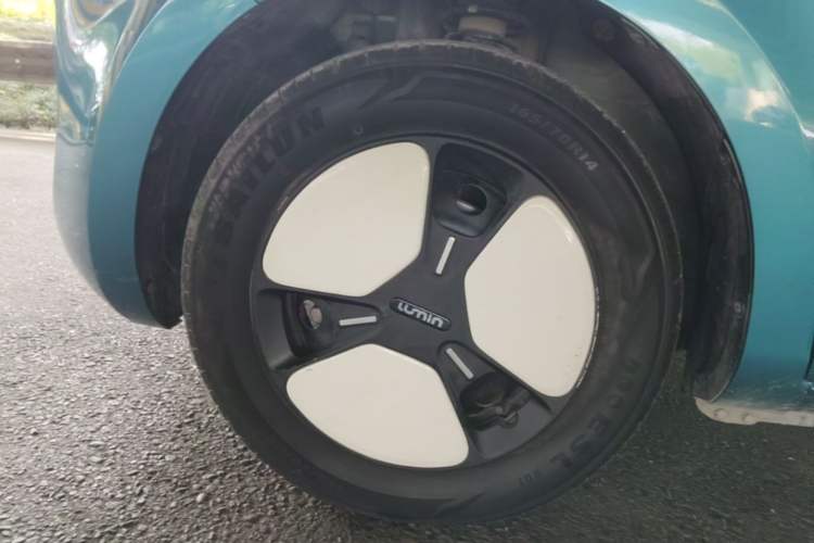 Used CHANGAN NEVO Lumin 2022 210km Sweet Edition Left Front Wheel Hub