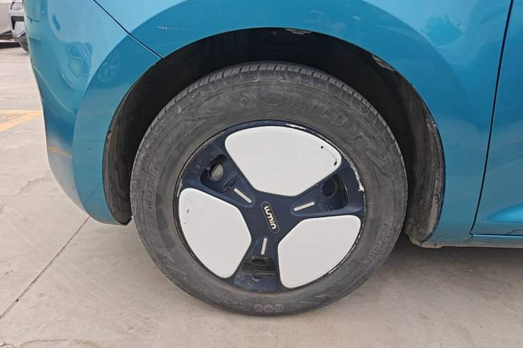 Used CHANGAN NEVO Lumin 2022 210km Sweet Edition Left Front Wheel Hub