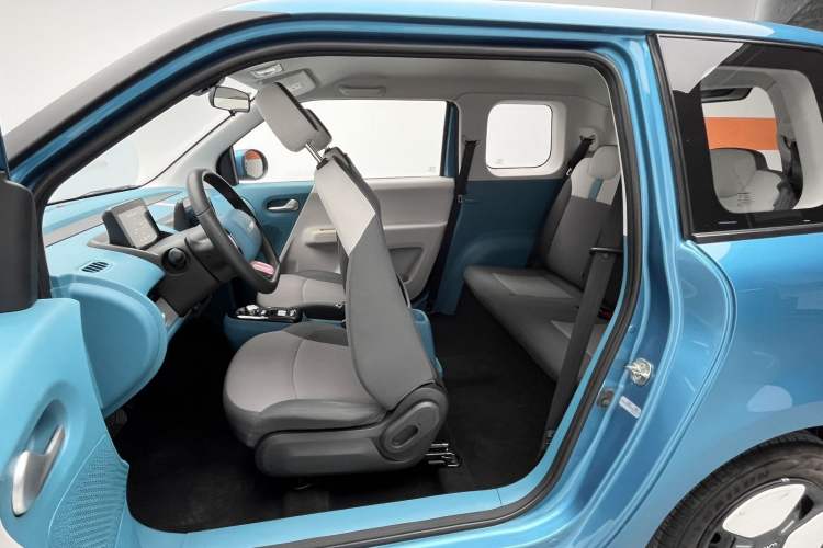 Used CHANGAN NEVO Lumin 2022 210km Sweet Edition Left Rear Seat