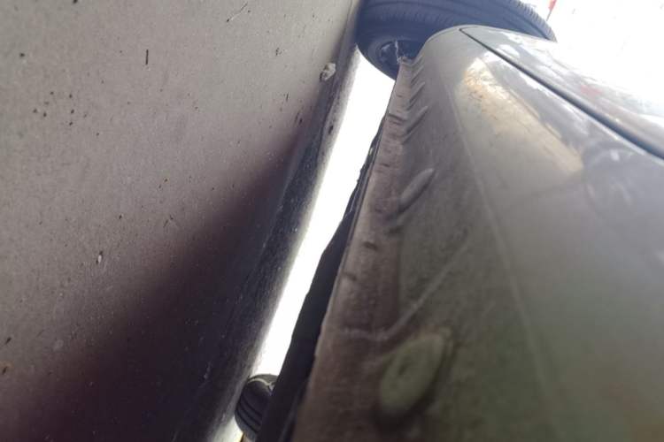 Used CHANGAN NEVO Lumin 2022 210km Sweet Edition Left Side Sill