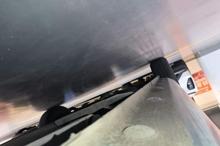 Used CHANGAN NEVO Lumin 2022 210km Sweet Edition Left Side Sill