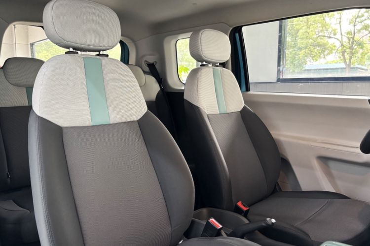Used CHANGAN NEVO Lumin 2022 210km Sweet Edition Right Front Seat