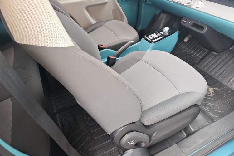 Used CHANGAN NEVO Lumin 2022 210km Sweet Edition Right Front Seat