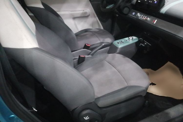 Used CHANGAN NEVO Lumin 2022 210km Sweet Edition Right Front Seat