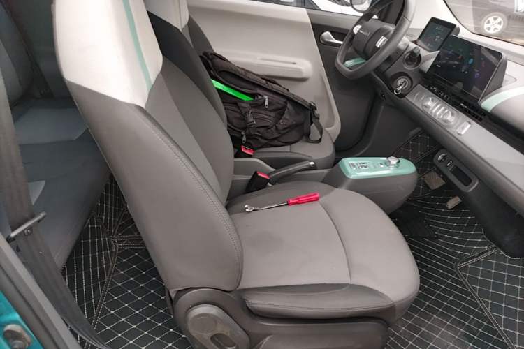Used CHANGAN NEVO Lumin 2022 210km Sweet Edition Right Front Seat