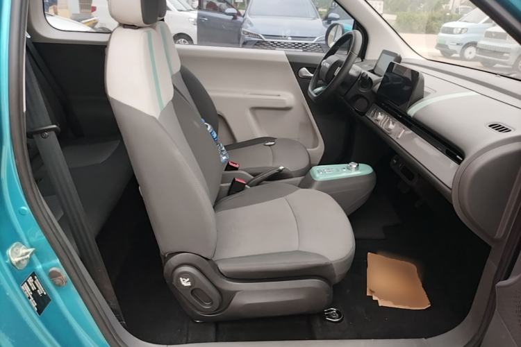 Used CHANGAN NEVO Lumin 2022 210km Sweet Edition Right Front Seat