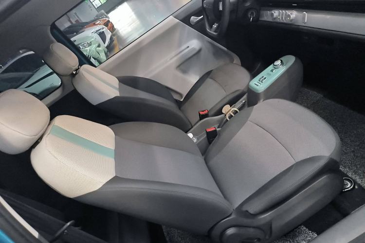 Used CHANGAN NEVO Lumin 2022 210km Sweet Edition Right Front Seat