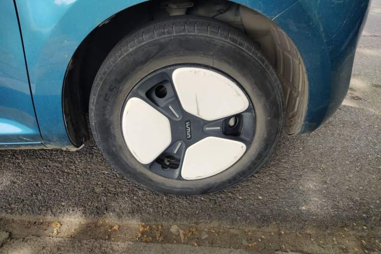 Used CHANGAN NEVO Lumin 2022 210km Sweet Edition Right Front Wheel Hub