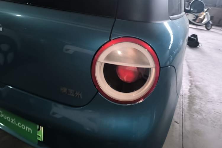 Used CHANGAN NEVO Lumin 2022 155 km – Refreshingly Sweet Edition Right Rear Taillight