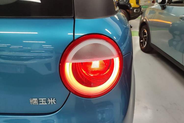 Used CHANGAN NEVO Lumin 2022 210km Sweet Edition Right Rear Taillight
