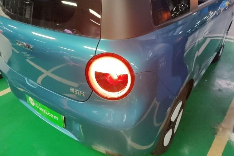 Used CHANGAN NEVO Lumin 2022 155 km – Refreshingly Sweet Edition Right Rear Taillight