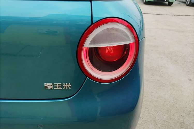 Used CHANGAN NEVO Lumin 2022 210km Sweet Edition Right Rear Taillight