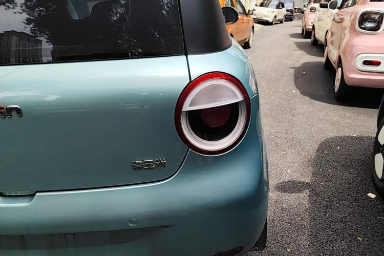 Used CHANGAN NEVO Lumin 2022 210km Sweet Edition Right Rear Taillight