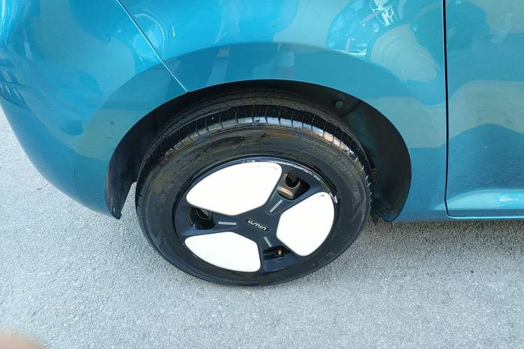 Used CHANGAN NEVO Lumin 2022 210km Sweet Edition Right Rear Wheel Hub