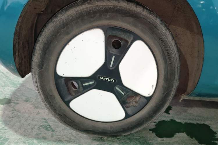Used CHANGAN NEVO Lumin 2022 210km Sweet Edition Right Rear Wheel Hub