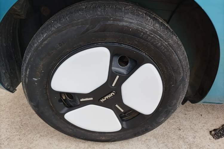 Used CHANGAN NEVO Lumin 2022 210km Sweet Edition Right Rear Wheel Hub