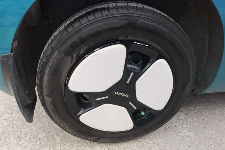Used CHANGAN NEVO Lumin 2022 210km Sweet Edition Right Rear Wheel Hub