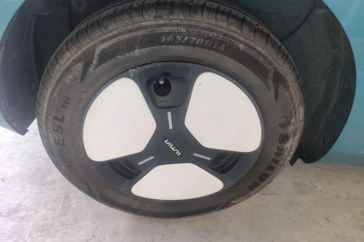 Used CHANGAN NEVO Lumin 2022 210km Sweet Edition Right Rear Wheel Hub