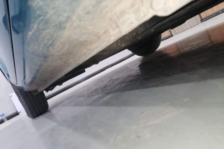 Used CHANGAN NEVO Lumin 2022 210km Sweet Edition Right Side Sill