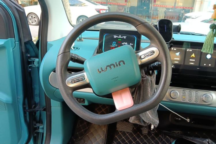 Used CHANGAN NEVO Lumin 2022 301km Honey-Sweet Version Steering Wheel