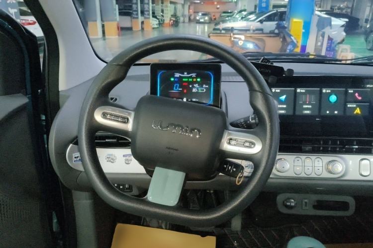 Used CHANGAN NEVO Lumin 2022 155 km – Refreshingly Sweet Edition Steering Wheel