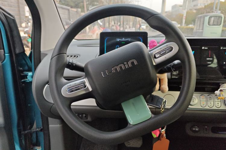 Used CHANGAN NEVO Lumin 2022 155 km – Refreshingly Sweet Edition Steering Wheel