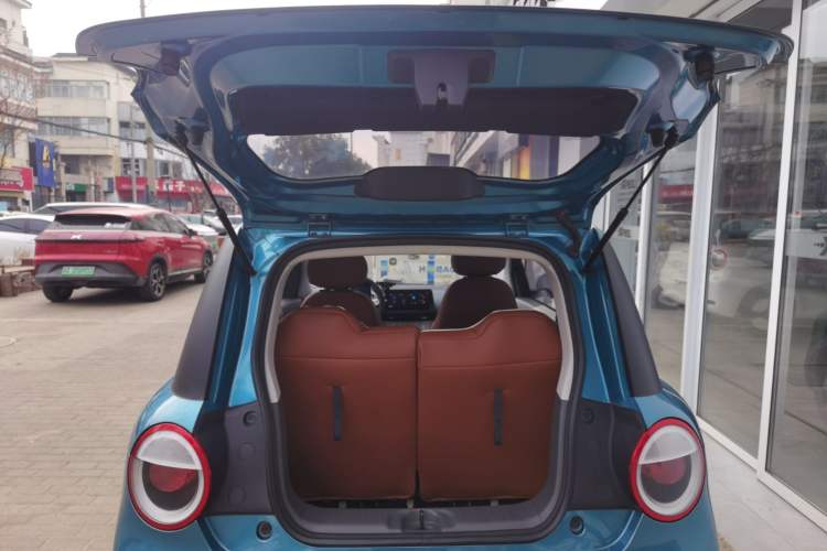 Used CHANGAN NEVO Lumin 2022 210km Sweet Edition Trunk