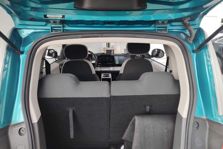 Used CHANGAN NEVO Lumin 2022 155 km – Refreshingly Sweet Edition Trunk