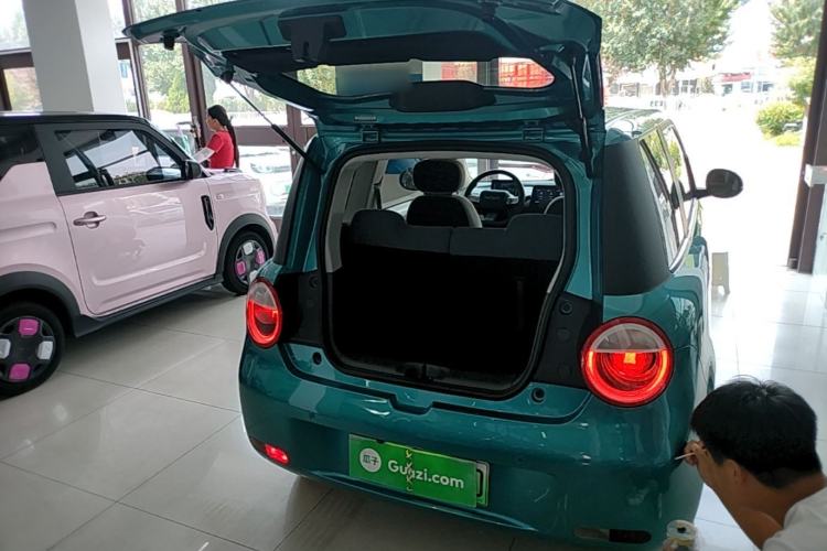 Used CHANGAN NEVO Lumin 2022 210km Sweet Edition Trunk