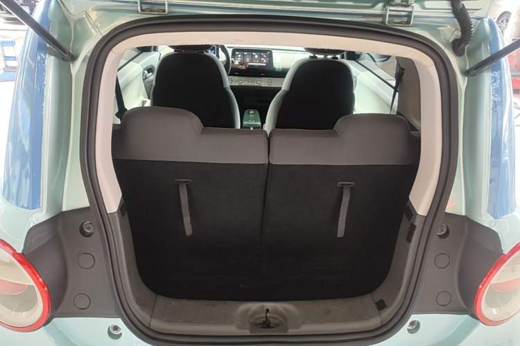 Used CHANGAN NEVO Lumin 2022 210km Sweet Edition Trunk