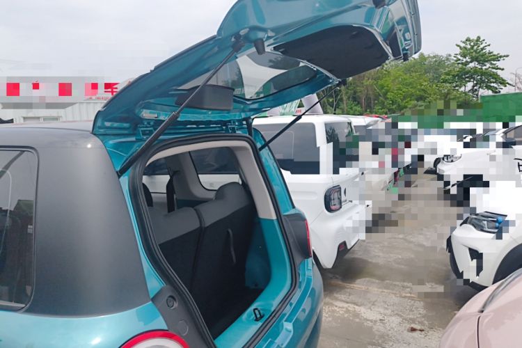 Used CHANGAN NEVO Lumin 2022 210km Sweet Edition Trunk