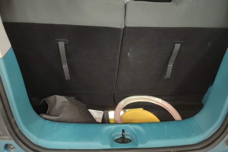 Used CHANGAN NEVO Lumin 2022 210km Sweet Edition Trunk