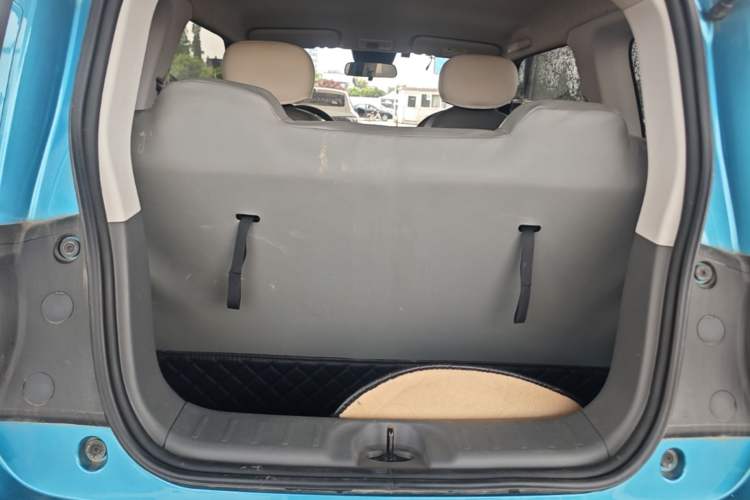 Used CHANGAN NEVO Lumin 2022 210km Sweet Edition Trunk