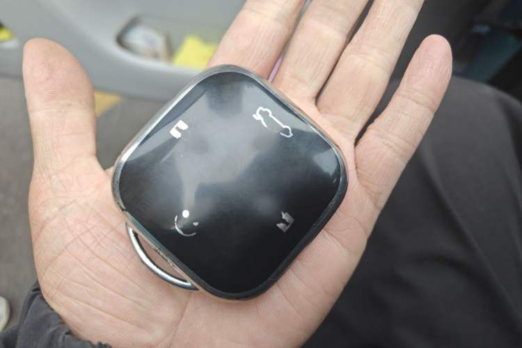 Used CHANGAN NEVO Lumin 2022 210km Sweet Edition Vehicle Key