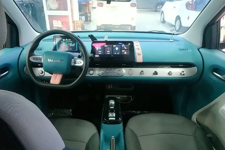 Used CHANGAN NEVO Lumin 2022 155 km – Refreshingly Sweet Edition Center Console