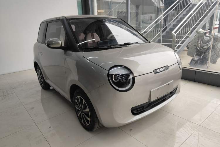 Used CHANGAN NEVO Lumin 2022 210km Sweet Edition Front Right 45 Deg