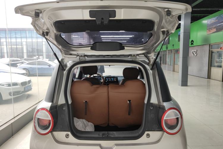 Used CHANGAN NEVO Lumin 2022 210km Sweet Edition Trunk