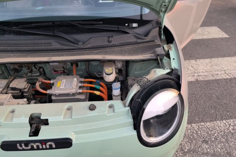 Used CHANGAN NEVO Lumin 2022 210km Sweet Edition Engine Bay Left