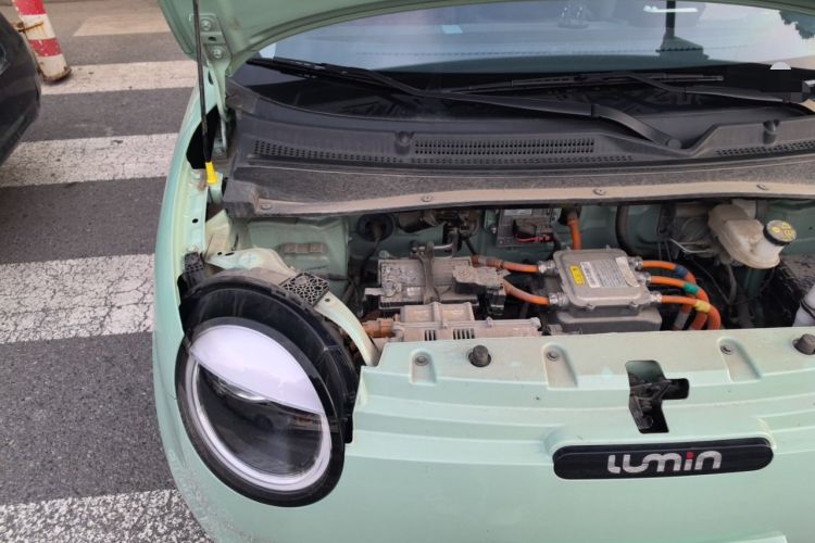Used CHANGAN NEVO Lumin 2022 210km Sweet Edition Engine Bay Right