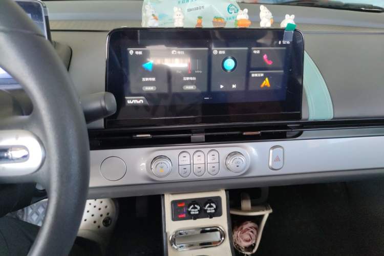 Used CHANGAN NEVO Lumin 2022 210km Sweet Edition Audio And AC Panel
