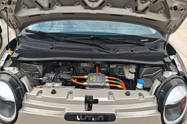 Used CHANGAN NEVO Lumin 2022 155 km – Refreshingly Sweet Edition Engine Bay