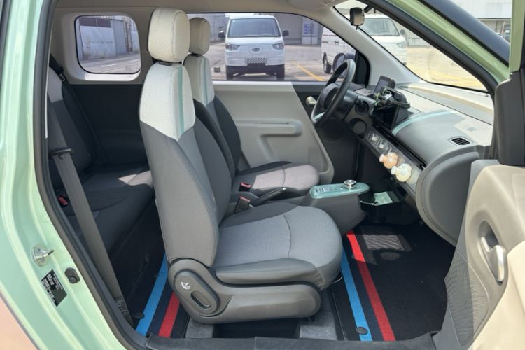 Used CHANGAN NEVO Lumin 2022 301km Honey-Sweet Version Interior 11