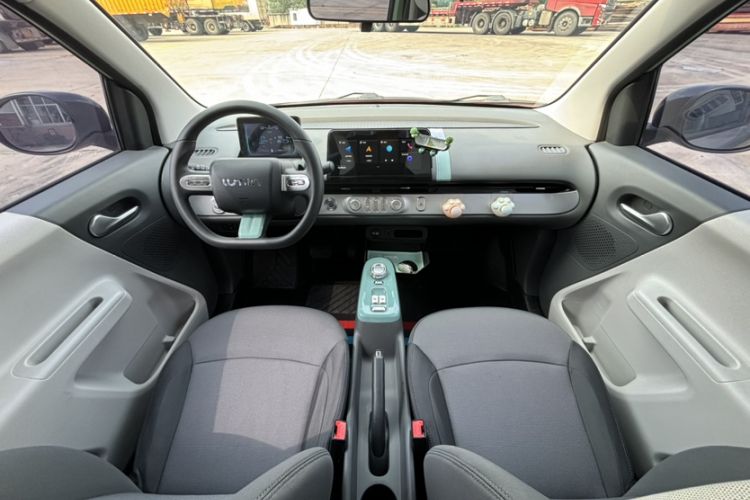 Used CHANGAN NEVO Lumin 2022 301km Honey-Sweet Version Interior 12