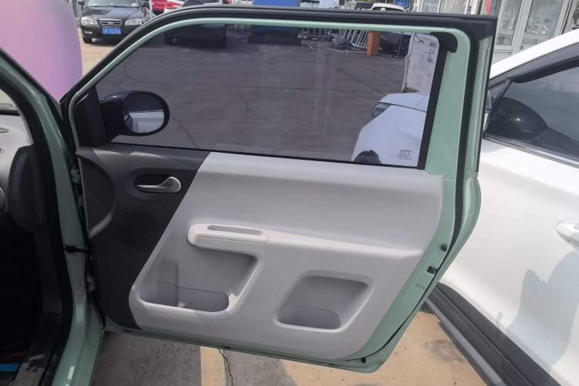 Used CHANGAN NEVO Lumin 2022 301km Honey-Sweet Version Interior 2
