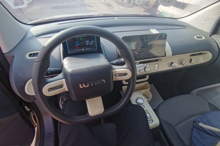 Used CHANGAN NEVO Lumin 2022 210km Sweet Edition Interior 2